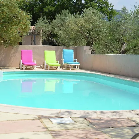 Modern With Swimming Pool In Villa Bargemon